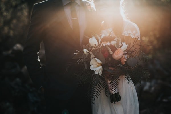 Wedding moment 1